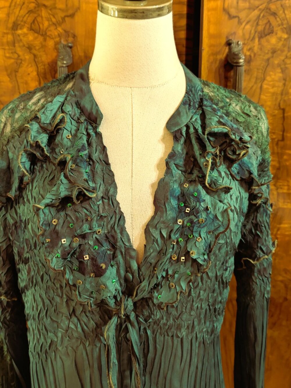 Alberto Makali Sequin Beaded Crinkle Blouse XL Green Lace Accent Whimsical - Picture 4 of 7